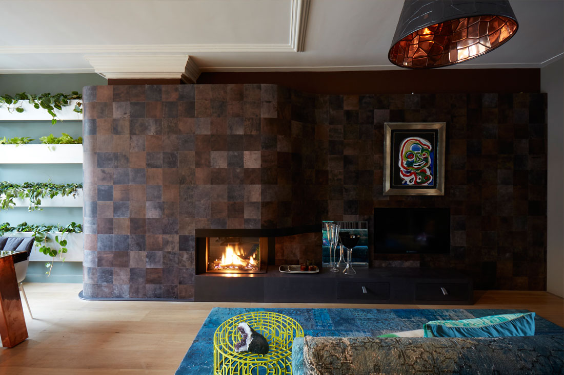 CANAL APARTMENT fireplace - by archtiect Osiris Hertman