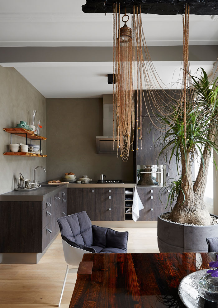 CANAL APARTMENT dining and kitchen - by archtiect Osiris Hertman