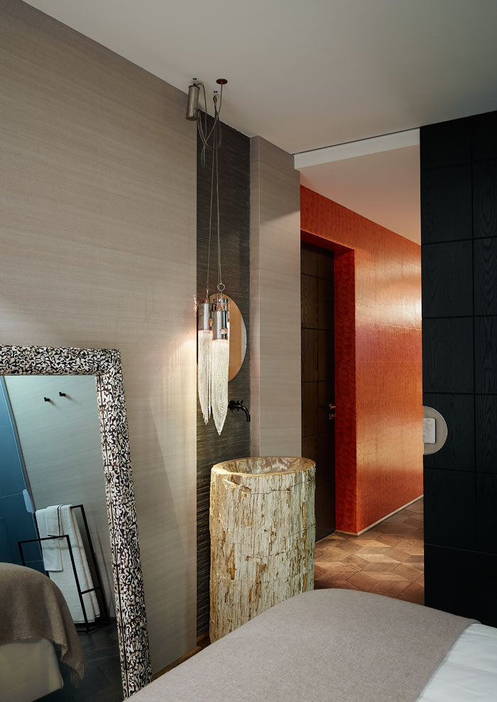 PANORAMIC PENTHOUSE The Hague lamp - architect Osiris Hertman