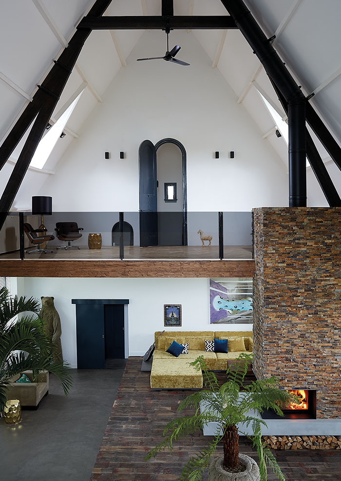 church house architecture by osiris hertman